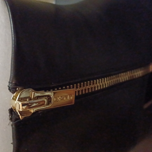 Boots - Picture 4 of 6